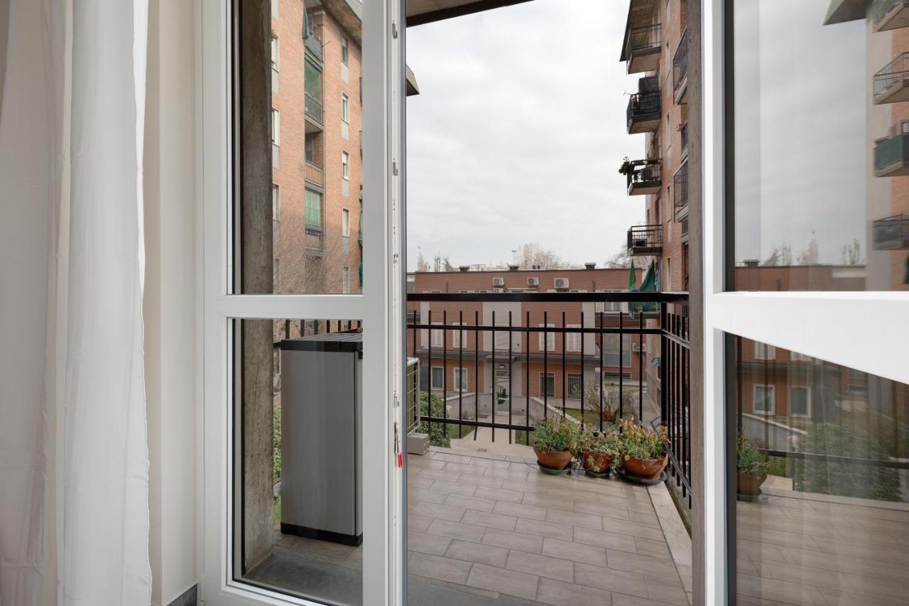 Dergano Comfy Apartment - 250 M Far From M3 Milán Exterior foto